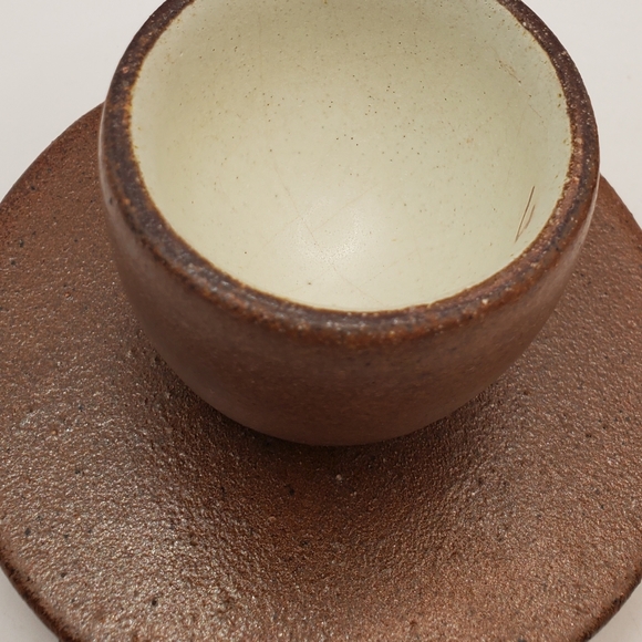 Juan Valdez Rare Handmade Pottery Espresso Cups And Saucers Set of 2 Brown Beige - Picture 4 of 16